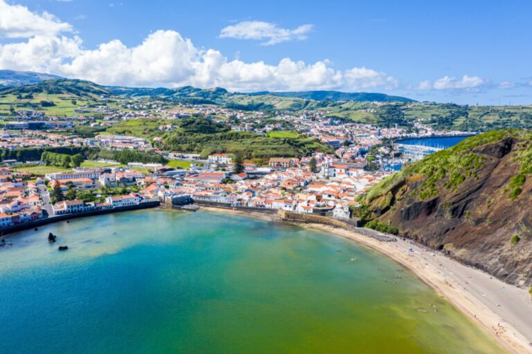 Praia de Porto Pim no Faial
