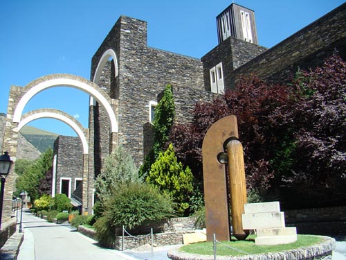 Santuário de Meritxell na paróquia de Canillo, Andorra