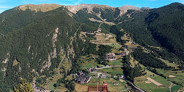 Montanhas e miradouro em Canillo