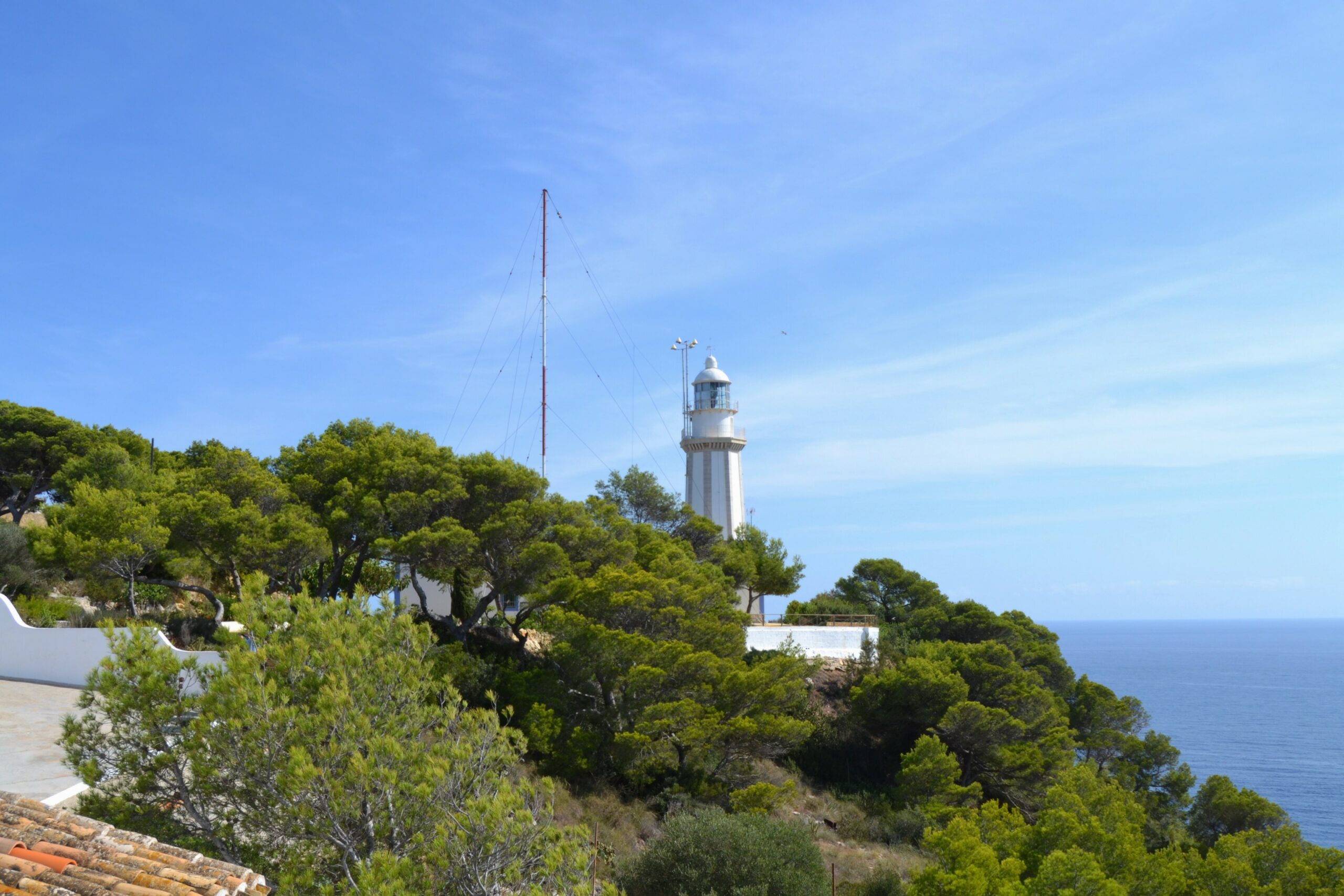 Farol do Cap de la Nau em Xàbia, miradouro costeiro da Marina Alta