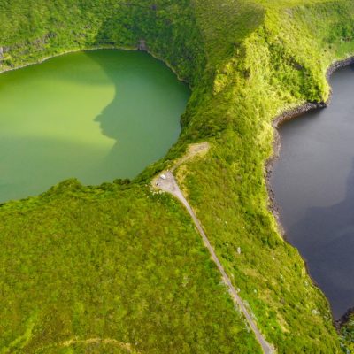 Isla de Flores - Lagoa-Escura-Comprida-flores