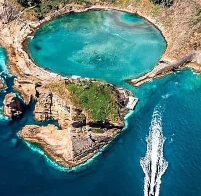 Islote de Vila Franca do Campo en la costa sur de São Miguel